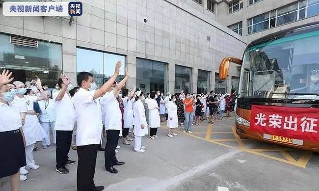 南通、徐州共587名医护人员驰援扬州
