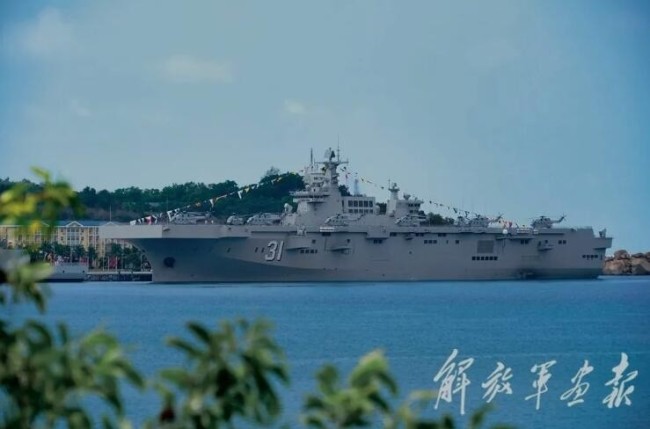 第二艘075型两栖攻击舰广西舰正式公开亮相
